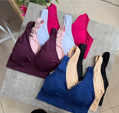 565966653_1152298346402597_520421193701825226_n Жіночий безшовний топ (великі розміри) #224 - - 1 -