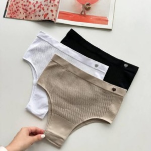 Корегуючі бразиліани з утяжкою та високою посадкою #219 - - 20 - Корегуючі бразиліани з утяжкою та високою посадкою #219 - - 19 -